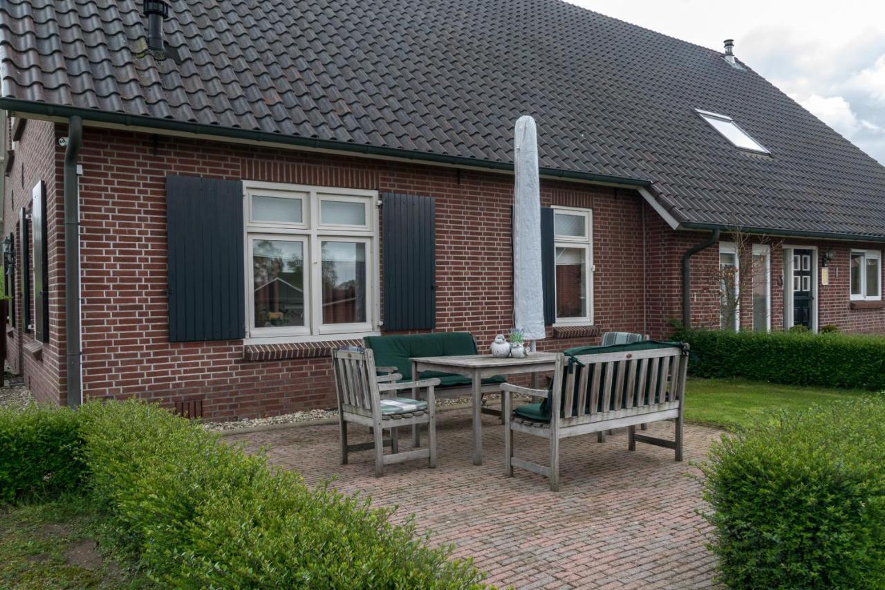 Recreatieoord Hippique Villa Westendorp Ruang foto