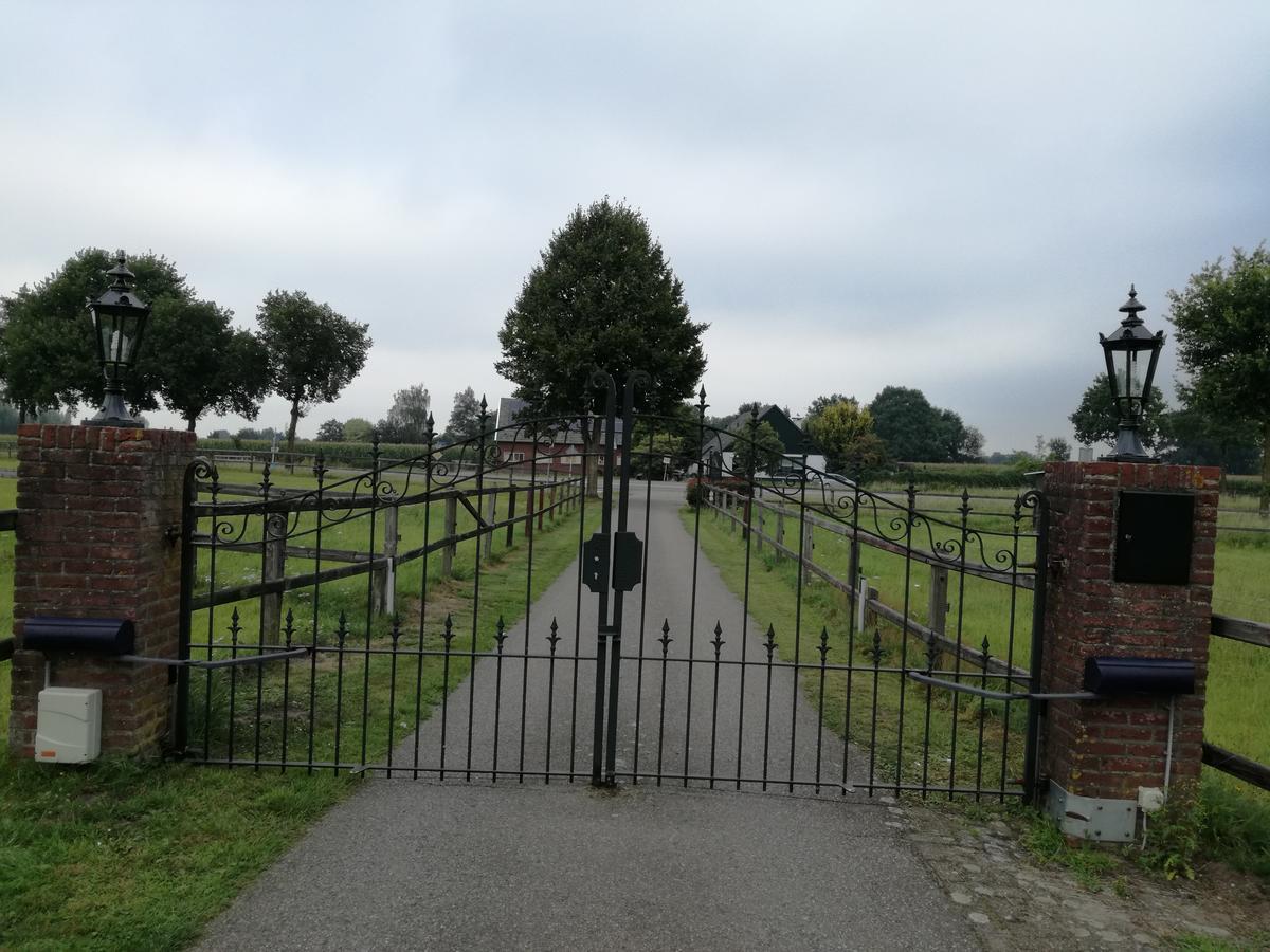 Recreatieoord Hippique Villa Westendorp Bagian luar foto